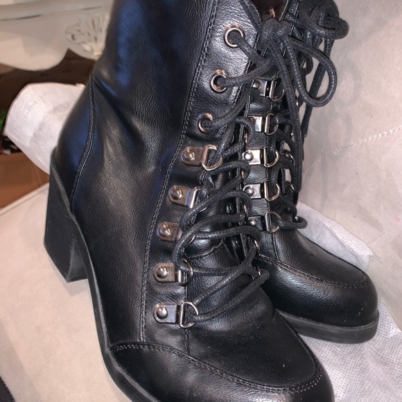 Black Guess military boots - Picture 3 of 4